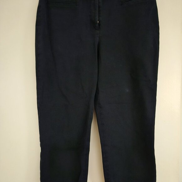 ST. JOHN COLLECTION (Designer) Black Capri Pants Stretch Comfort Casual Size 8 - Picture 4 of 7